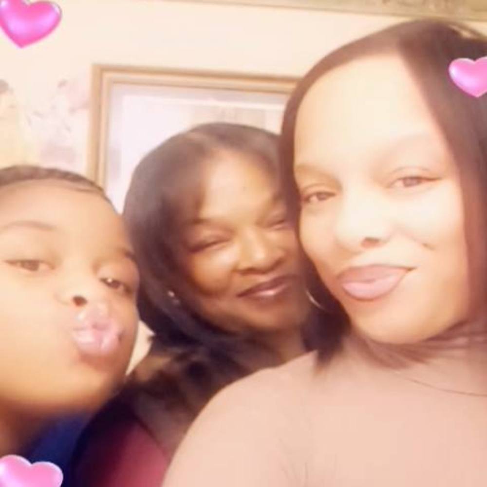 Meet your Posher, Taneisha